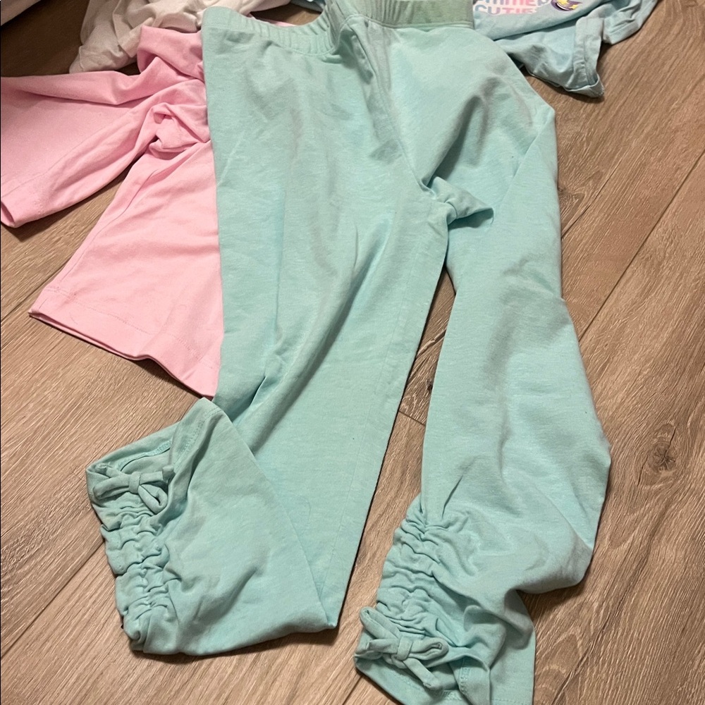 Girls bundle - Picture 7 of 7